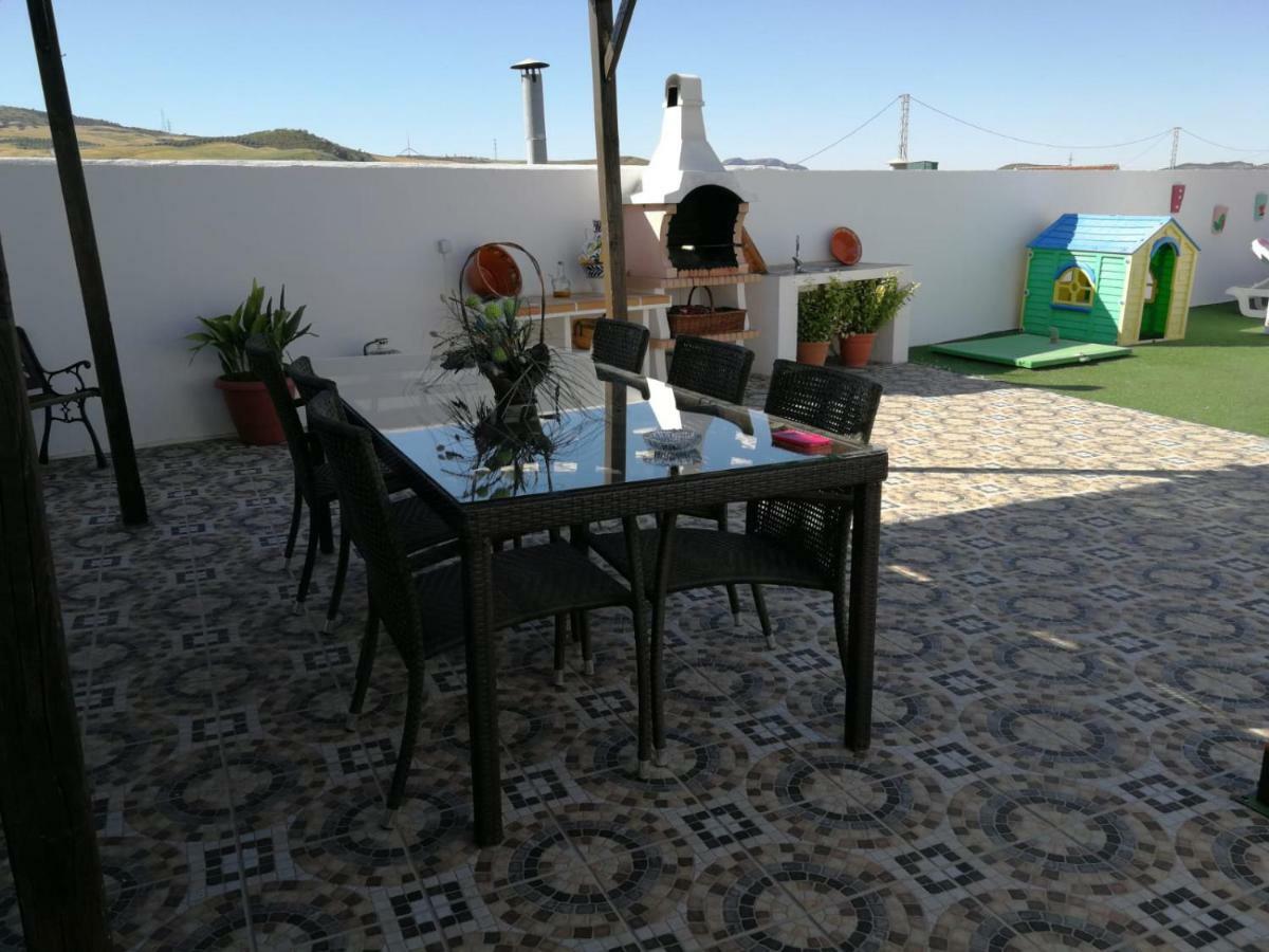 La Casita De Madera Villa Ardales Luaran gambar