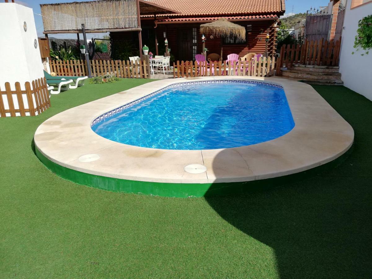 La Casita De Madera Villa Ardales Luaran gambar